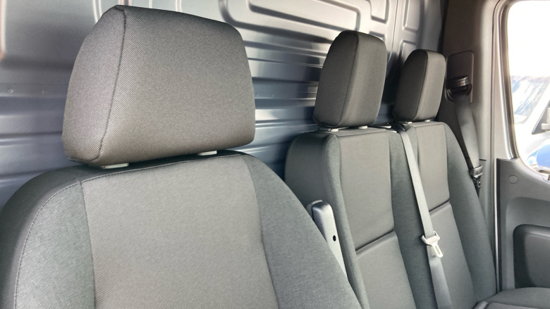 Mercedes-Benz Sprinter 315Cdi L2 Diesel Rwd 3.5t H2 Pro Van 9G-Tronic